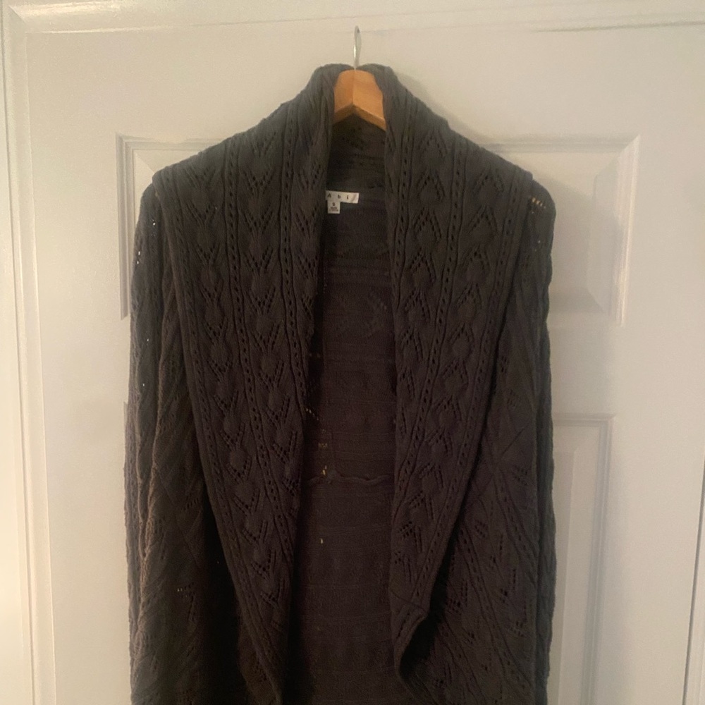 Women’s Charcoal Gray Cable Knit Cotton Sweater